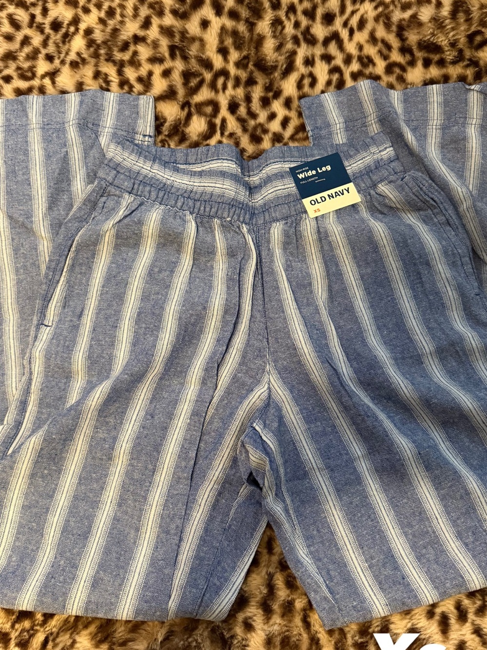 Old Navy Blue and White Striped Wide-Leg Women pants